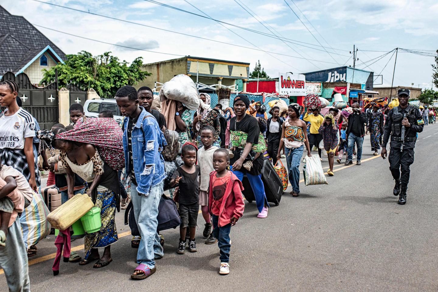 En RDC, les bombardements se poursuivent, malgrÃ© lâ€™accord de paix signÃ© Ã  Washington