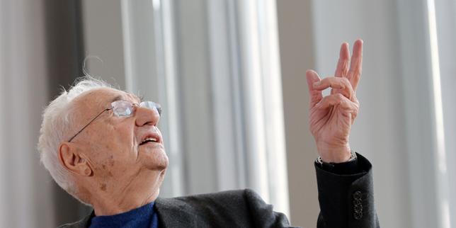 EN IMAGES - Frank Gehry, l’architecte superstar qui refusait les lignes droites