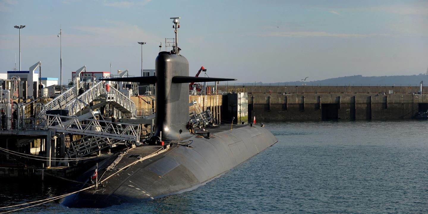 Drones au-dessus de la base navale de l’Ile-longue : les autorités françaises assument une nouvelle fois la discrétion