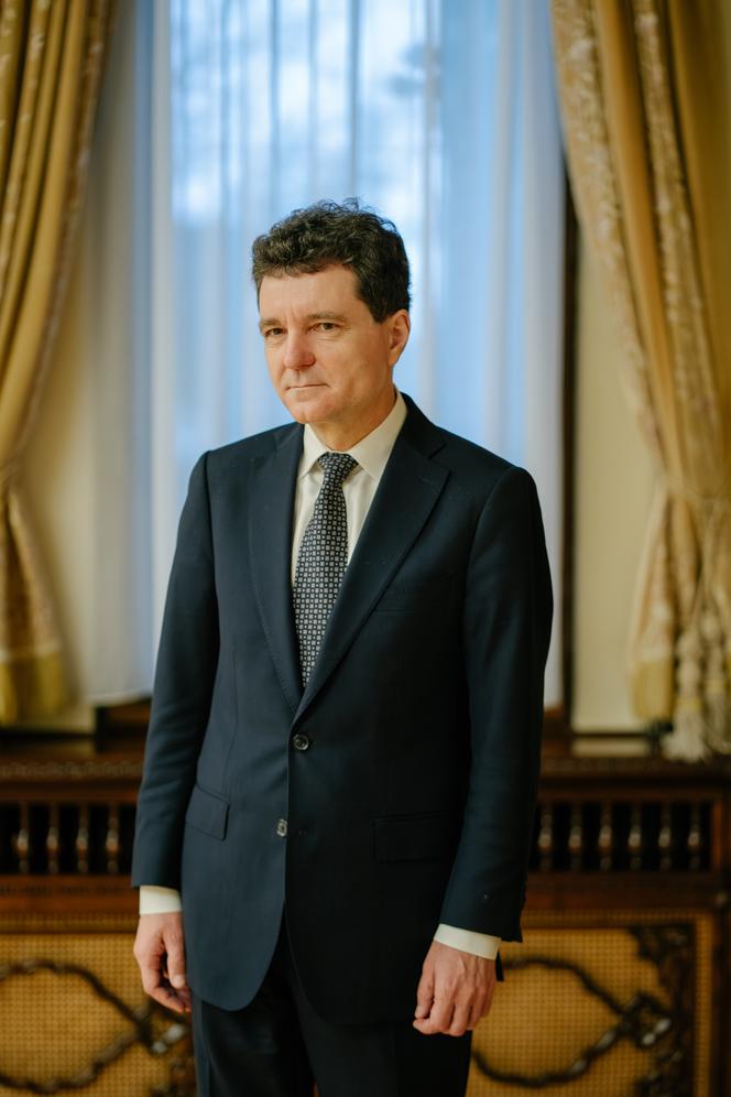 Le président roumain, Nicusor Dan, au palais présidentiel de Bucarest, le 5 décembre 2025.