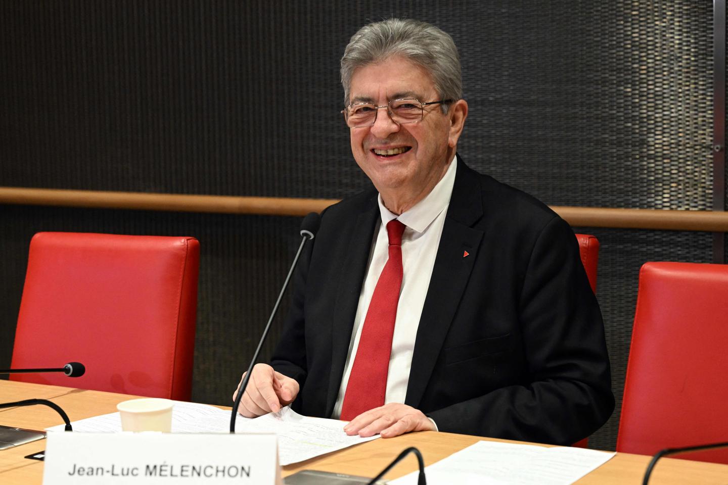 « Entrisme religieux » : le passage sans encombre de Jean-Luc Mélenchon devant les parlementaires