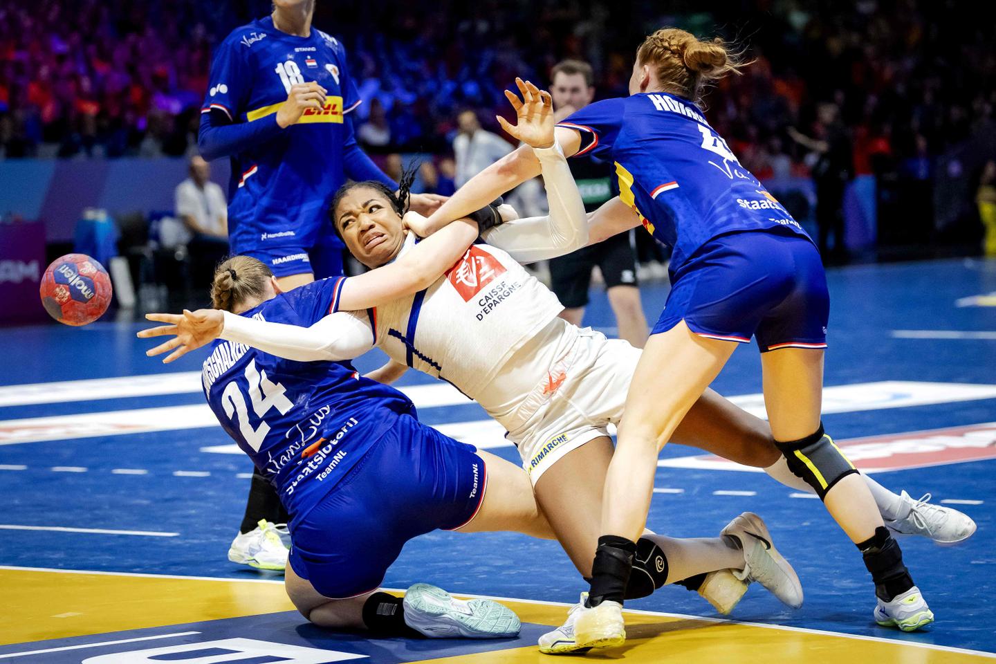 Mondial de handball : la France, battue par les Pays-Bas, affrontera le Danemark en quarts de finale Mondial de handball : la France, battue par les Pays-Bas, affrontera le Danemark en quarts de finale