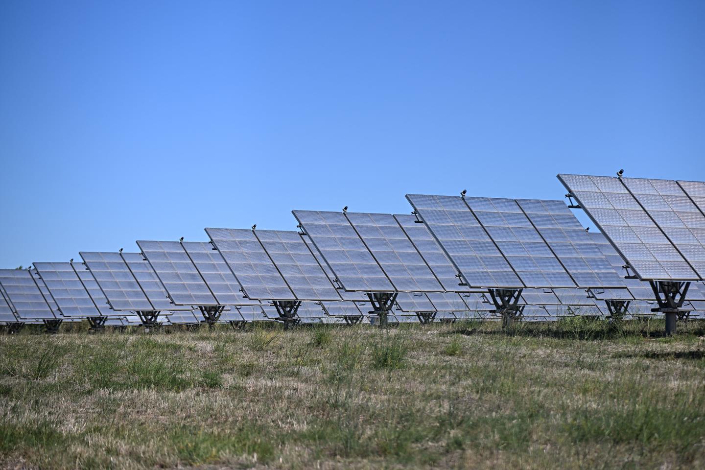 Pour juguler la surproduction d’électricité, RTE évoque un ralentissement du développement des renouvelables Pour juguler la surproduction d’électricité, RTE évoque un ralentissement du développement des renouvelables