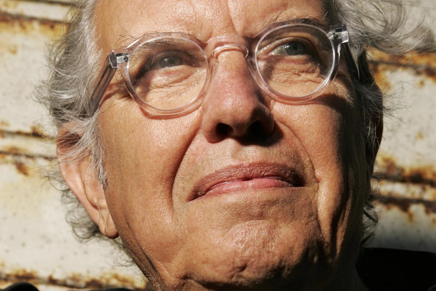 La mort de Tito Topin, écrivain qui avait créé pour TF1 le personnage du commissaire Navarro