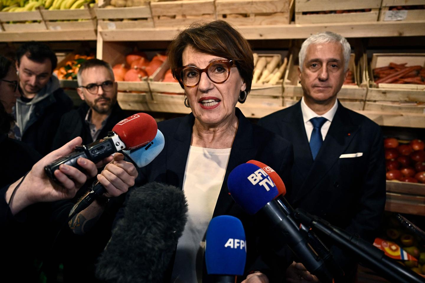 Souveraineté alimentaire : « la guerre agricole se prépare », affirme la ministre Annie Genevard