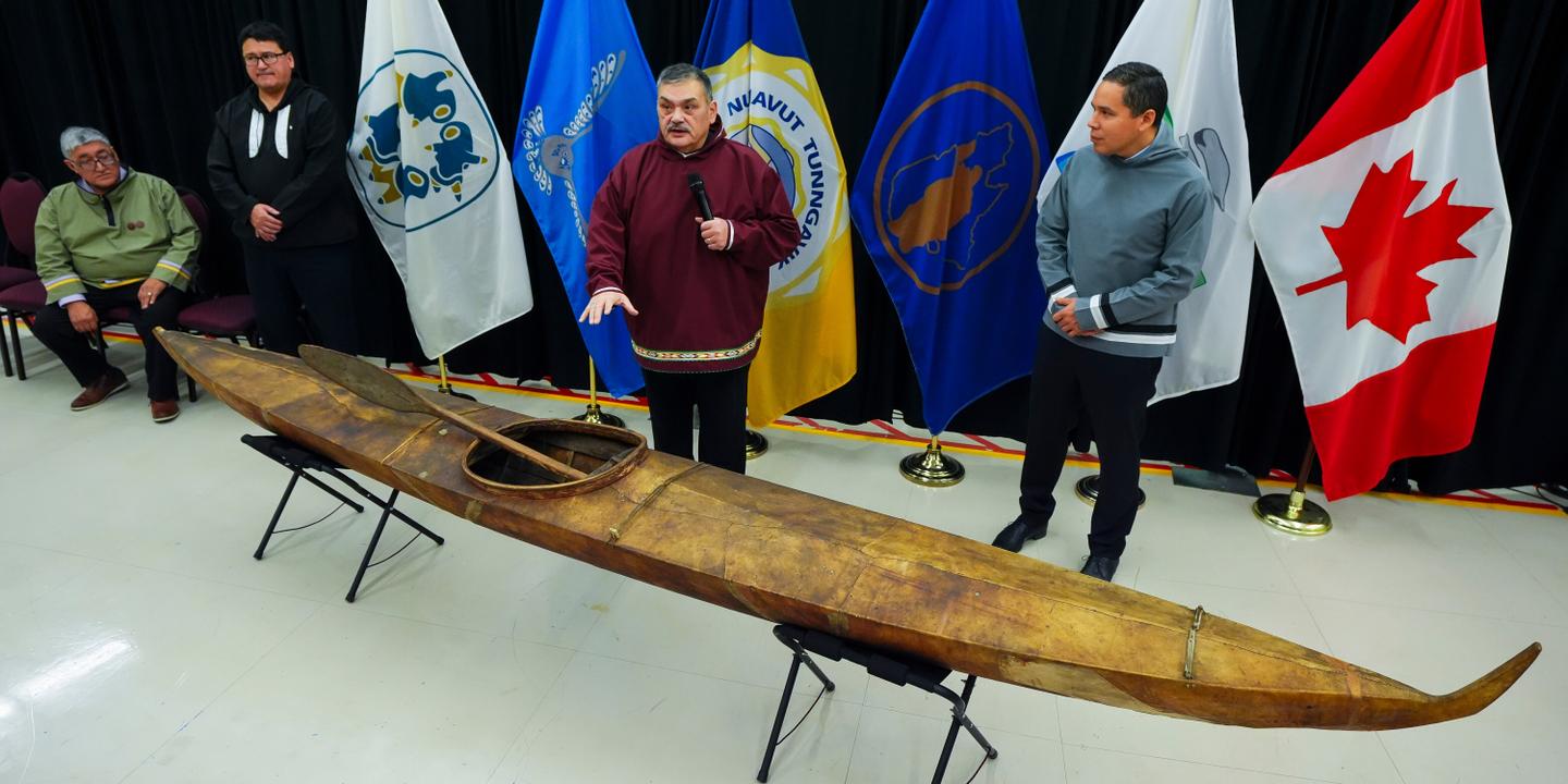 Le Vatican restitue une soixantaine d’artefacts autochtones au Canada