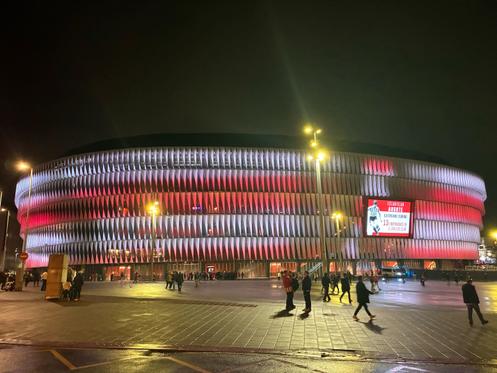 Le Stade San Mamés, l’antre de l’Athletic Club Bilbao, avant la rencontre face au Paris Saint-Germain, le 10 décembre 2025, en phase de ligue de la Ligue des champions.