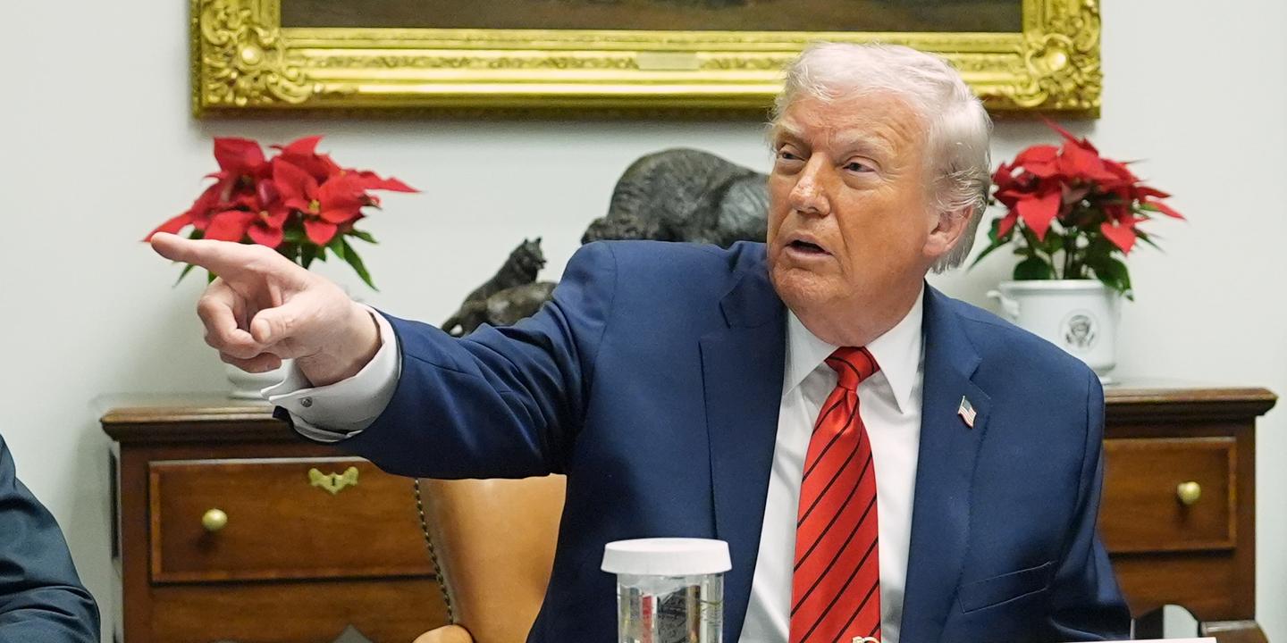 Donald Trump affirme avoir eu des « mots assez forts » avec les Européens dans les négociations Donald Trump affirme avoir eu des « mots assez forts » avec les Européens dans les négociations