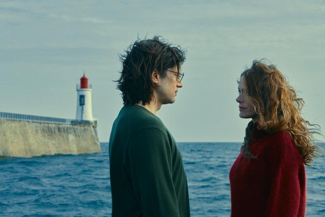 Lucas Bravo (Alexandre) et Stéphane Caillard (Camille), dans la série « Les Saisons », créée par Hélène Duchateau.