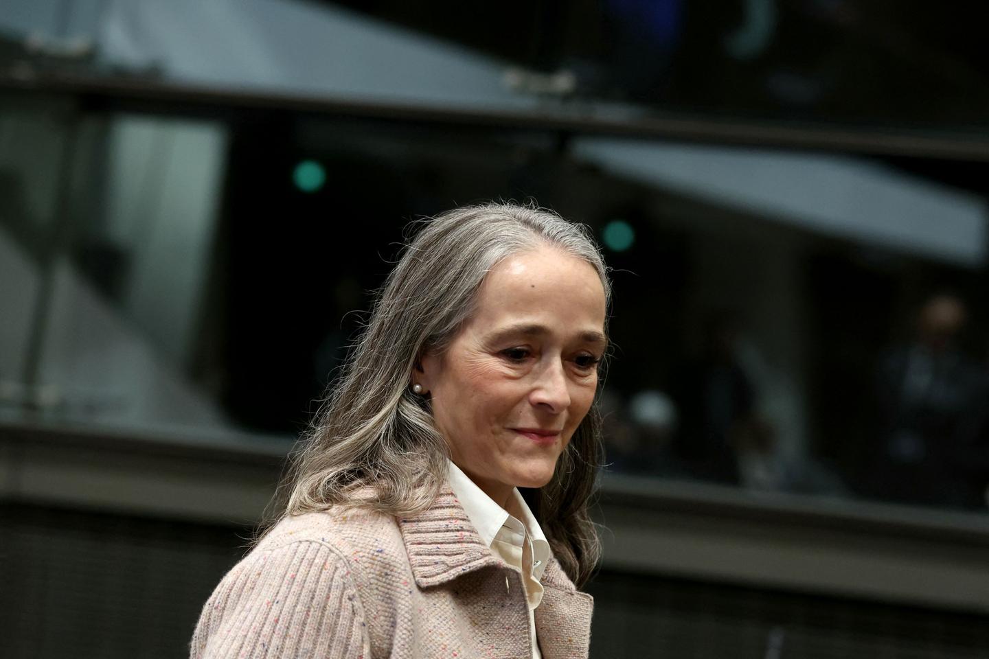 Delphine Ernotte à la commission d’enquête sur l’audiovisuel public : quatre heures et demie d’audition, et pas une minute d’énervement Delphine Ernotte à la commission d’enquête sur l’audiovisuel public : quatre heures et demie d’audition, et pas une minute d’énervement