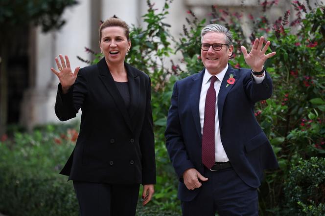 Mette Frederiksen et Keir Starmer, à Londres, le 24 octobre 2025.