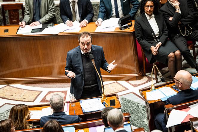 Le premier ministre, Sébastien Lecornu, lors de la séance des questions au gouvernement, à l’Assemblée nationale, à Paris, le 9 décembre 2025.