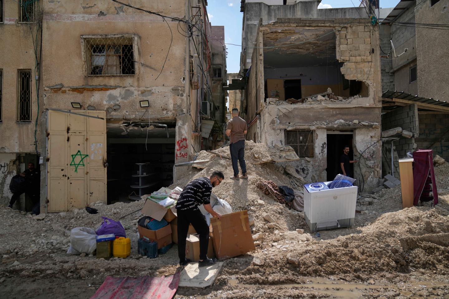 Israël impose un régime de terreur en Cisjordanie Israël impose un régime de terreur en Cisjordanie