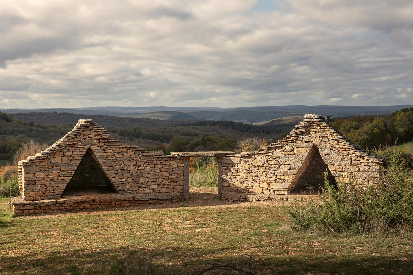 Along the GR 65, poetic refuges offer travelers a roof over their heads