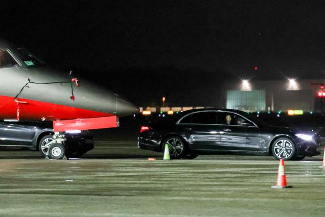 L’opposante vénézuélienne Maria Corina Machado, lauréate du prix Nobel de la paix, arrive à l’aéroport d’Oslo, à Gardermoen, en Norvège, le 11 décembre 2025.