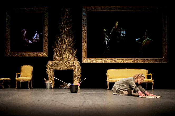 Apolline Raï-Westphal (Cendrillon) dans « Cendrillon » de Pauline Viardot, au Théâtre-Sénart, à Lieusaint (Seine-et-Marne), en octobre 2025.