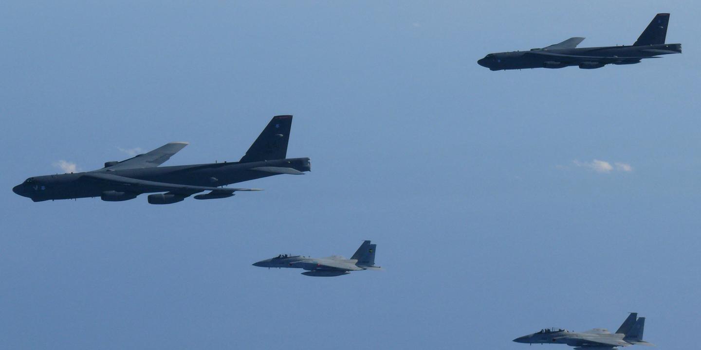 Etats-Unis et Japon ont mené des exercices aériens conjoints après les patrouilles Chine-Russie