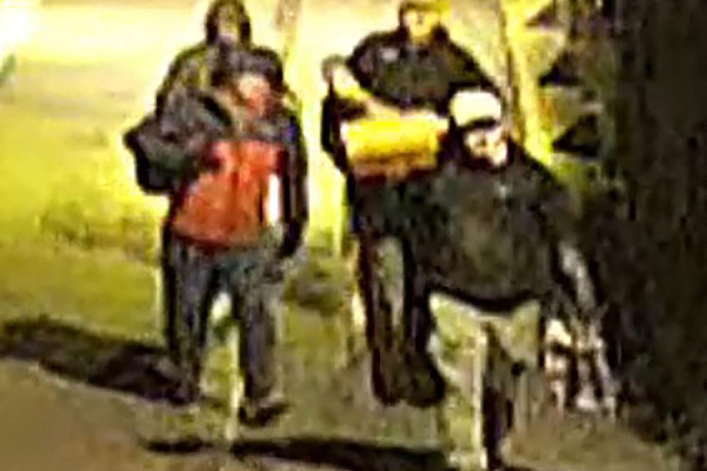 UK police hunt thieves after more than 600 British Empire artifacts stolen from museum