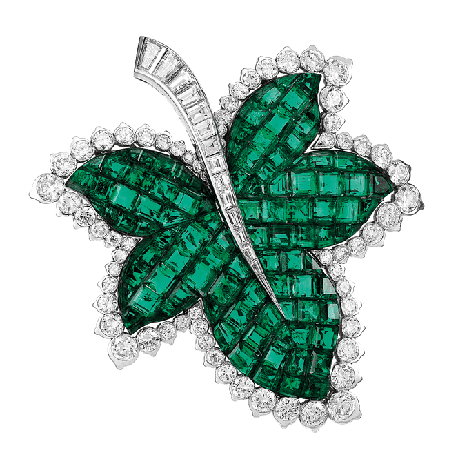 Clip Feuille de platane (1951), Van Cleef & Arpels.
