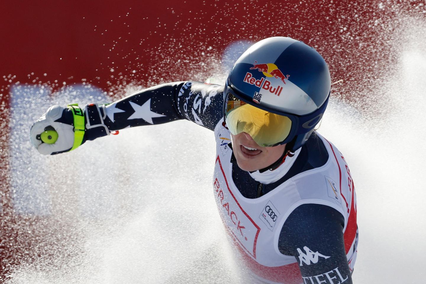 Lindsey Vonn, 41 ans, renoue avec la victoire en ski, sept ans après son dernier succès et après cinq ans d’absence