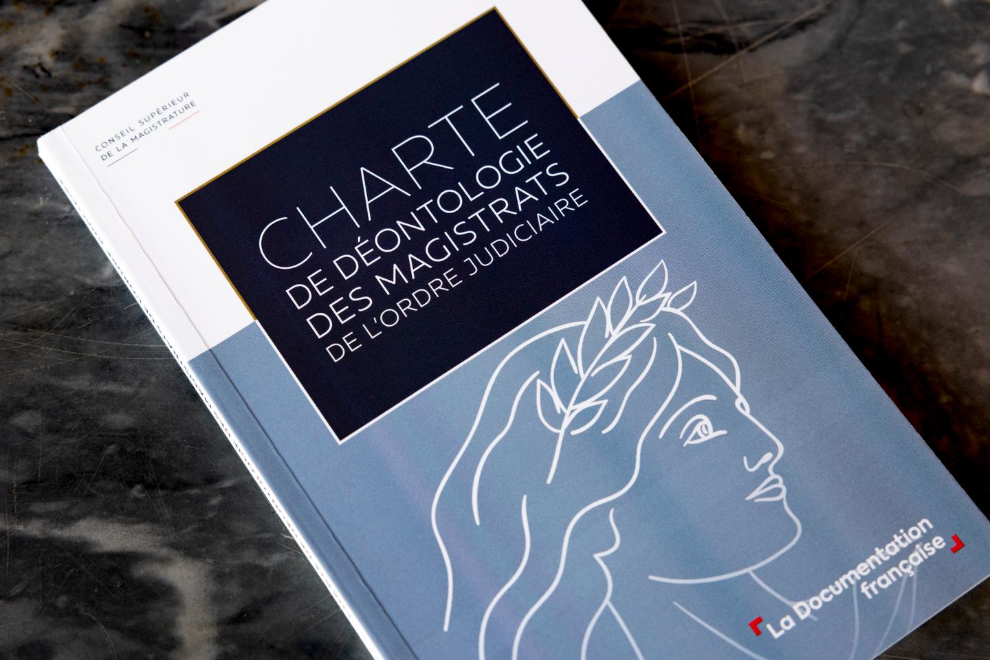 Une première charte de déontologie pour les magistrats