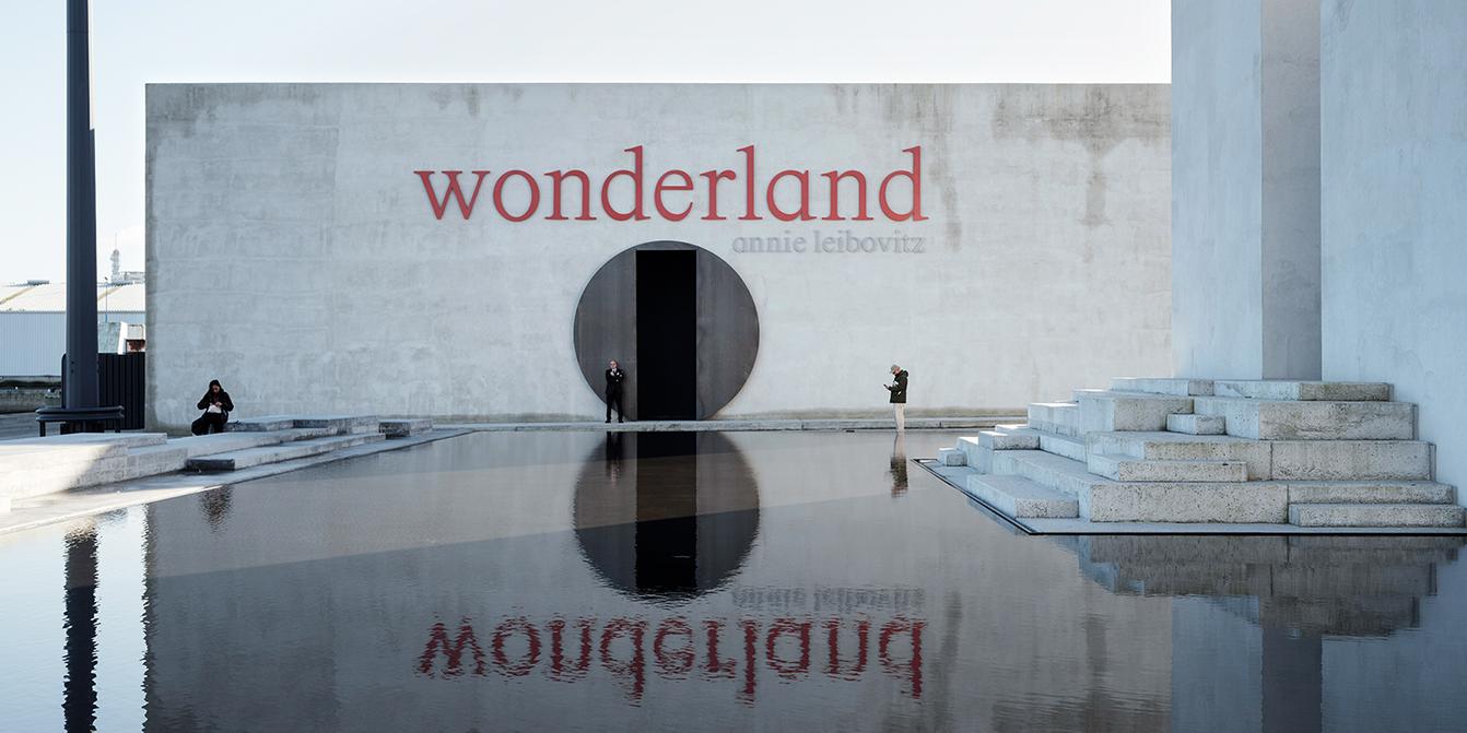 In the home of Zara, at the heart of fashion photography