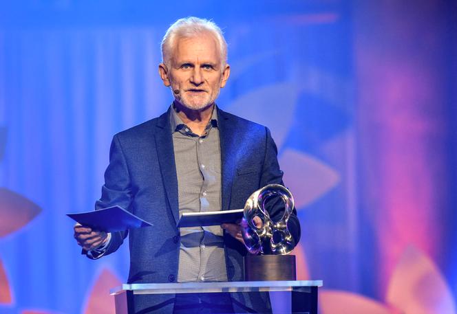 L’activiste biélorusse Ales Bialiatski lors d’une cérémonie de remise de prix à Stockholm, le 20 décembre 2020.