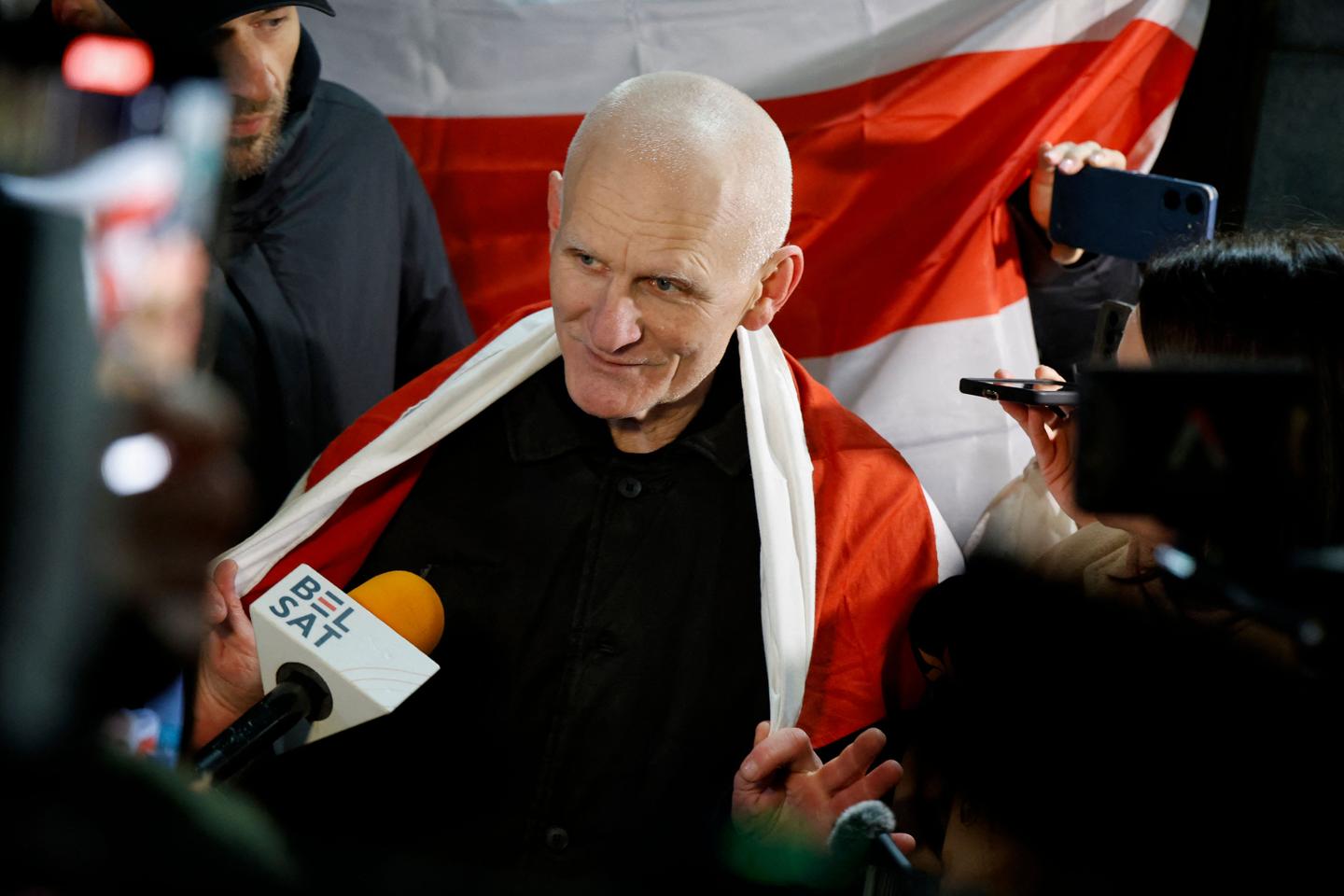 En Biélorussie, le pouvoir libère 123 personnes dont le Prix Nobel de la paix Ales Bialiatski et l’opposante Maria Kolesnikova En Biélorussie, le pouvoir libère 123 personnes dont le Prix Nobel de la paix Ales Bialiatski et l’opposante Maria Kolesnikova