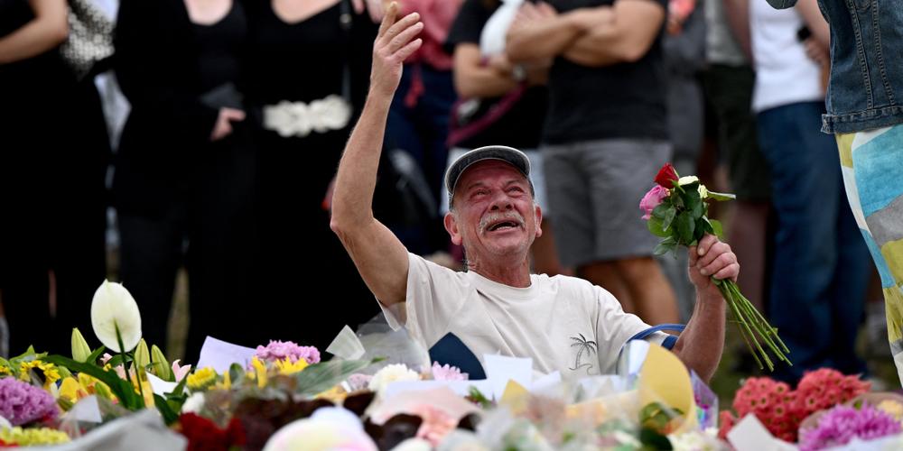 Rassemblement en hommage aux victimes de la fusillade survenue dimanche, près de la plage de Bondi, à Sydney, le 15 décembre 2025. - BIANCA DE MARCHI/VIA REUTERS