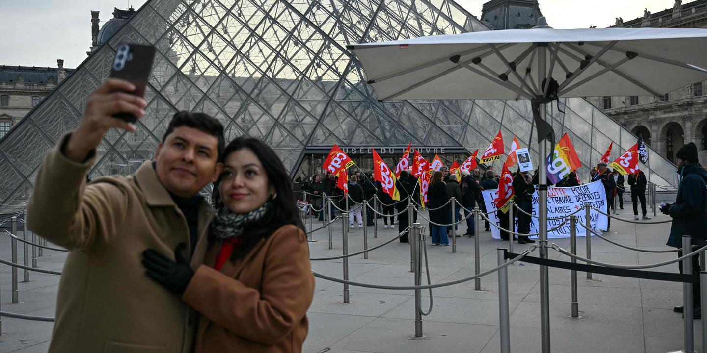 Musée du Louvre : les salariés votent la reconduction de la grève mercredi matin