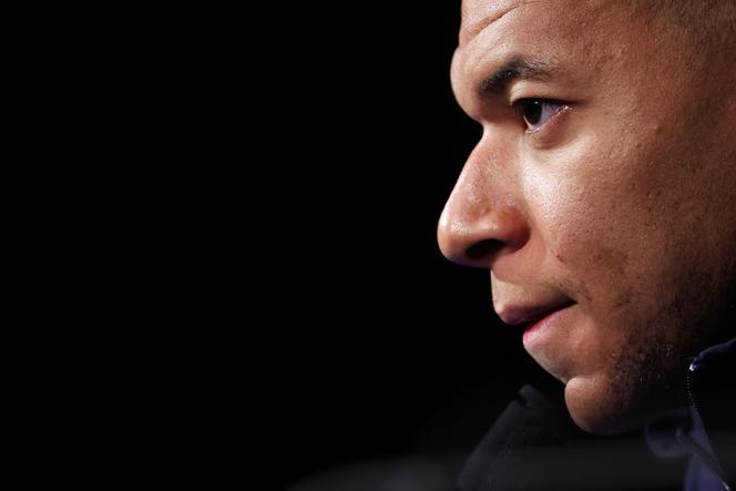Kylian Mbappé lors d’une conférence de presse au Parc des Princes avant le match France-Ukraine, à Paris, le 12 novembre 2025.