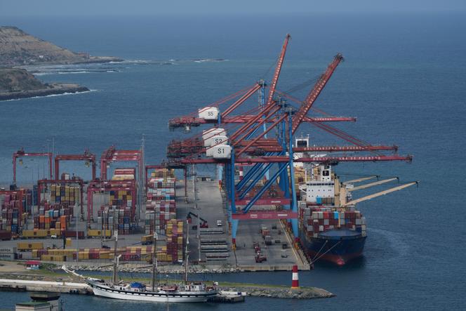 Un navire cargo au port de La Guaira, au Venezuela, le 17 décembre 2025.
