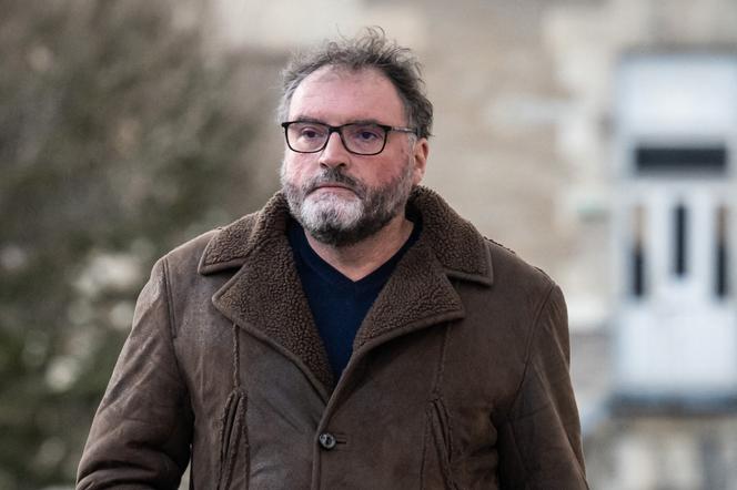 Frédéric Péchier arrive au tribunal de Besançon, le 15 décembre 2025.