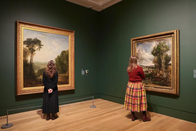 « Crossing the Brook » (1815), de Joseph Mallord William Turner, et « The Vale of Dedham » (1828), de John Constable, dans l’exposition « Turner & Constable. Rivals & Originals », à la Tate Britain, à Londres, en novembre 2025.
