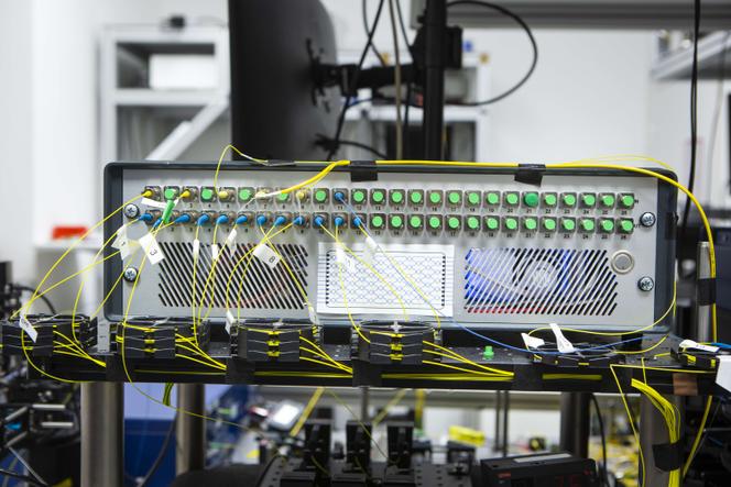 Au siège de la start-up française Quandela spécialisée dans le calcul quantique, à Massy (Essonne), en mars 2023.