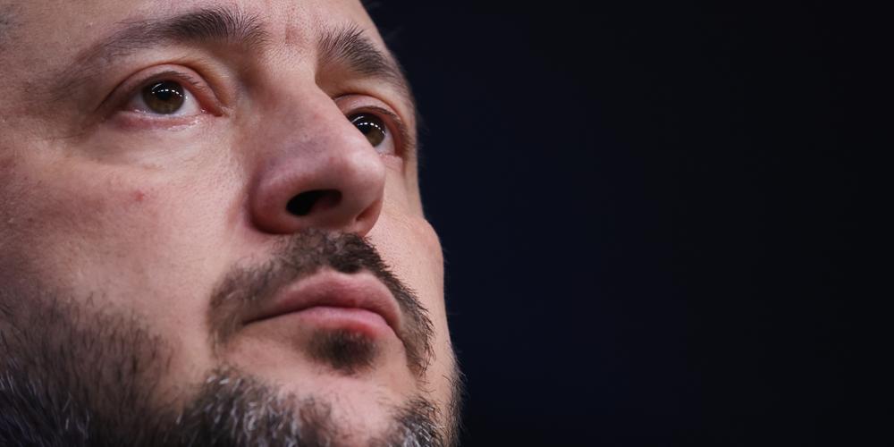 Le président ukrainien, Volodymyr Zelensky, à Bruxelles, le 18 décembre 2025. - OMAR HAVANA/AP