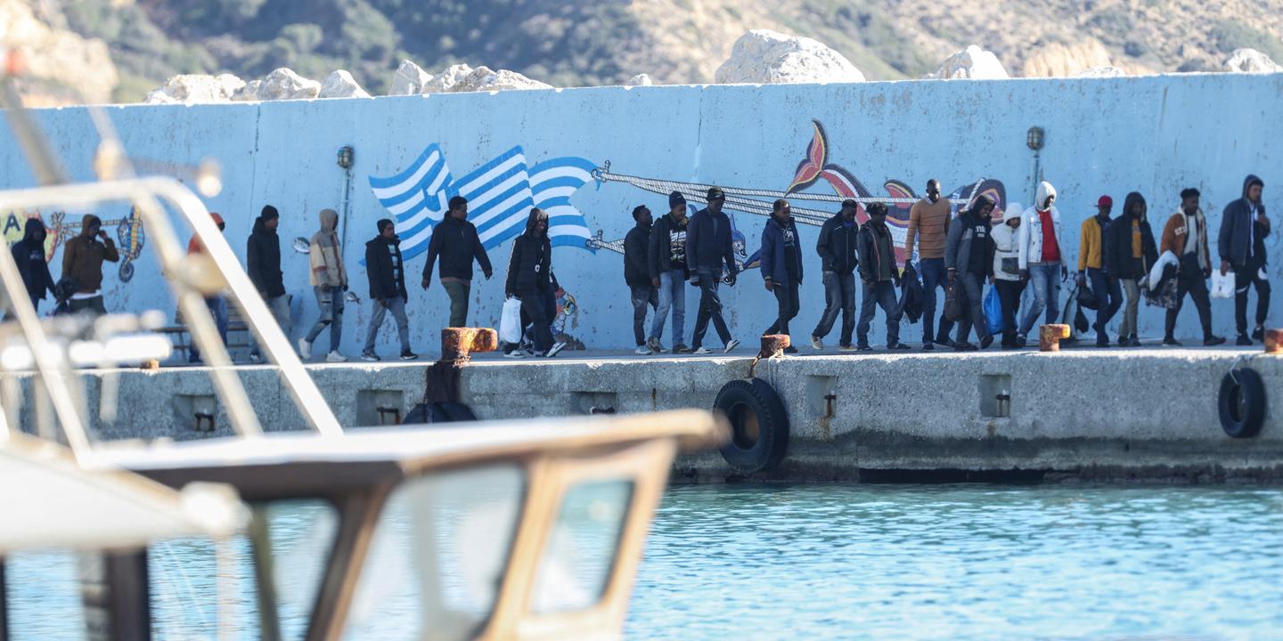 En Grèce, près de 400 migrants secourus au sud de la Crète