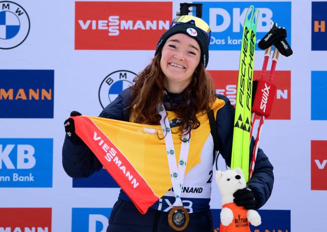 Lou Jeanmonnot, à l’issue de la poursuite de l’étape de Coupe du monde du Grand-Bornand (Haute-Savoie), le 20&nbsp;décembre&nbsp;2025. 