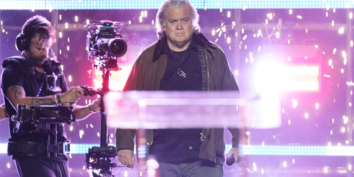 Fébrile et divisée, la droite populiste américaine dans tous ses états, pensant déjà à l’après-Trump