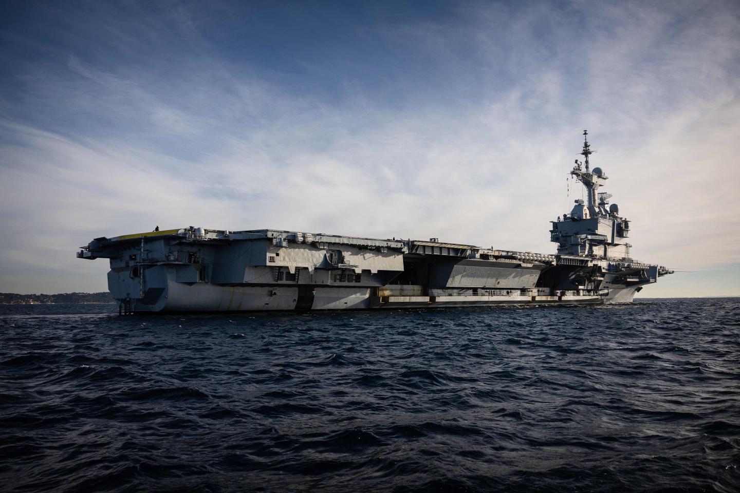 For the future French aircraft carrier, Macron announces new ship 'in an era of predators'
