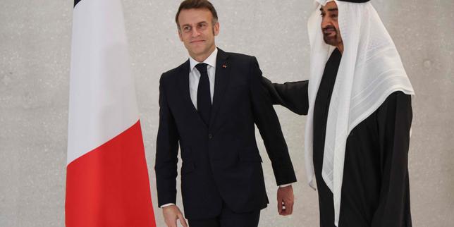 Emmanuel Macron entame une visite aux  Emirats arabes unis pour fêter Noël avec les forces françaises