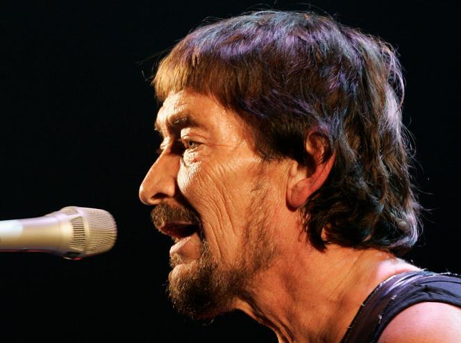 Chris Rea sur scène, à Munich (Allemagne), le 7 février 2008.