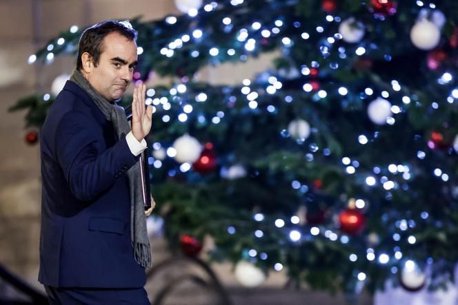 Sébastien Lecornu, à l’Elysée, à Paris, le 22 décembre 2025.
