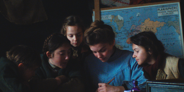 Dans « L’Engloutie », de Louise Hémon, une institutrice prise au piège de la montagne, du désir et de la solitude