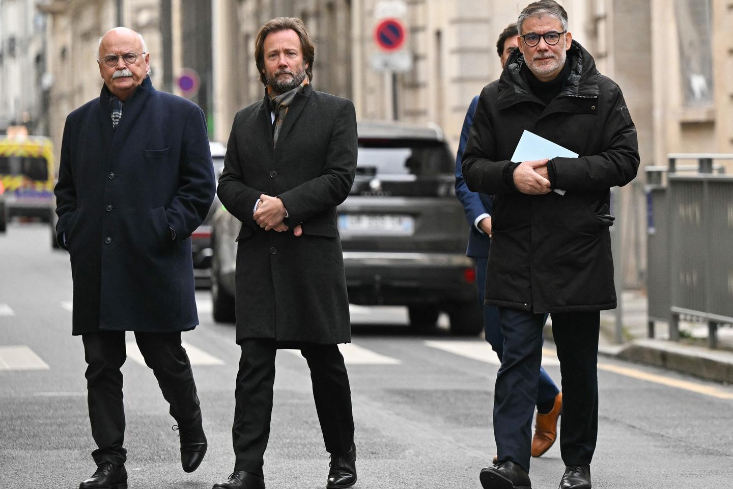 Projet de loi de finances : le PS, de « l’opposition responsable » au « 49.3 négocié »