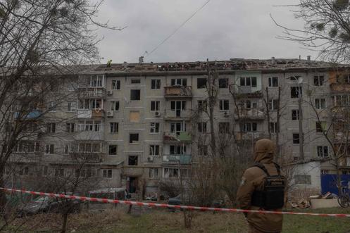 A la suite de l’attaque aérienne russe sur Kiev, le 23 décembre 2025.