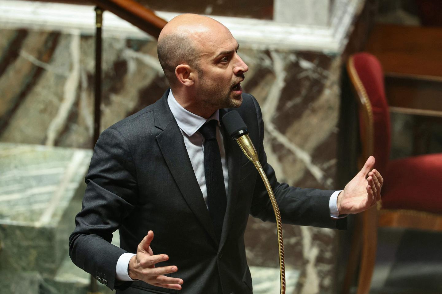 La France déplore la loi votée en Algérie pour « criminaliser la colonisation française », une « initiative manifestement hostile » La France déplore la loi votée en Algérie pour « criminaliser la colonisation française », une « initiative manifestement hostile »