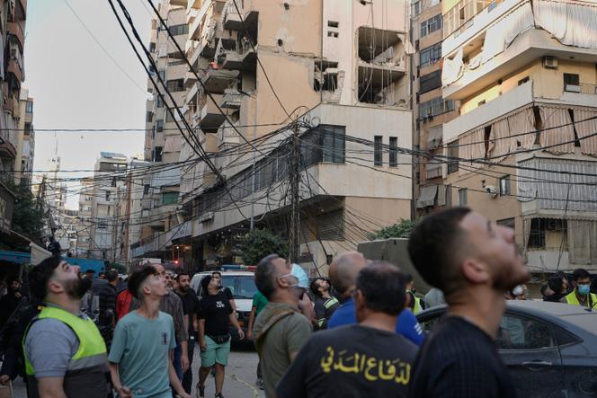 Après qu’un drone israélien vient de toucher un immeuble, dans la Dahiyé, la banlieue sud de Beyrouth, le 23 novembre 2025. 