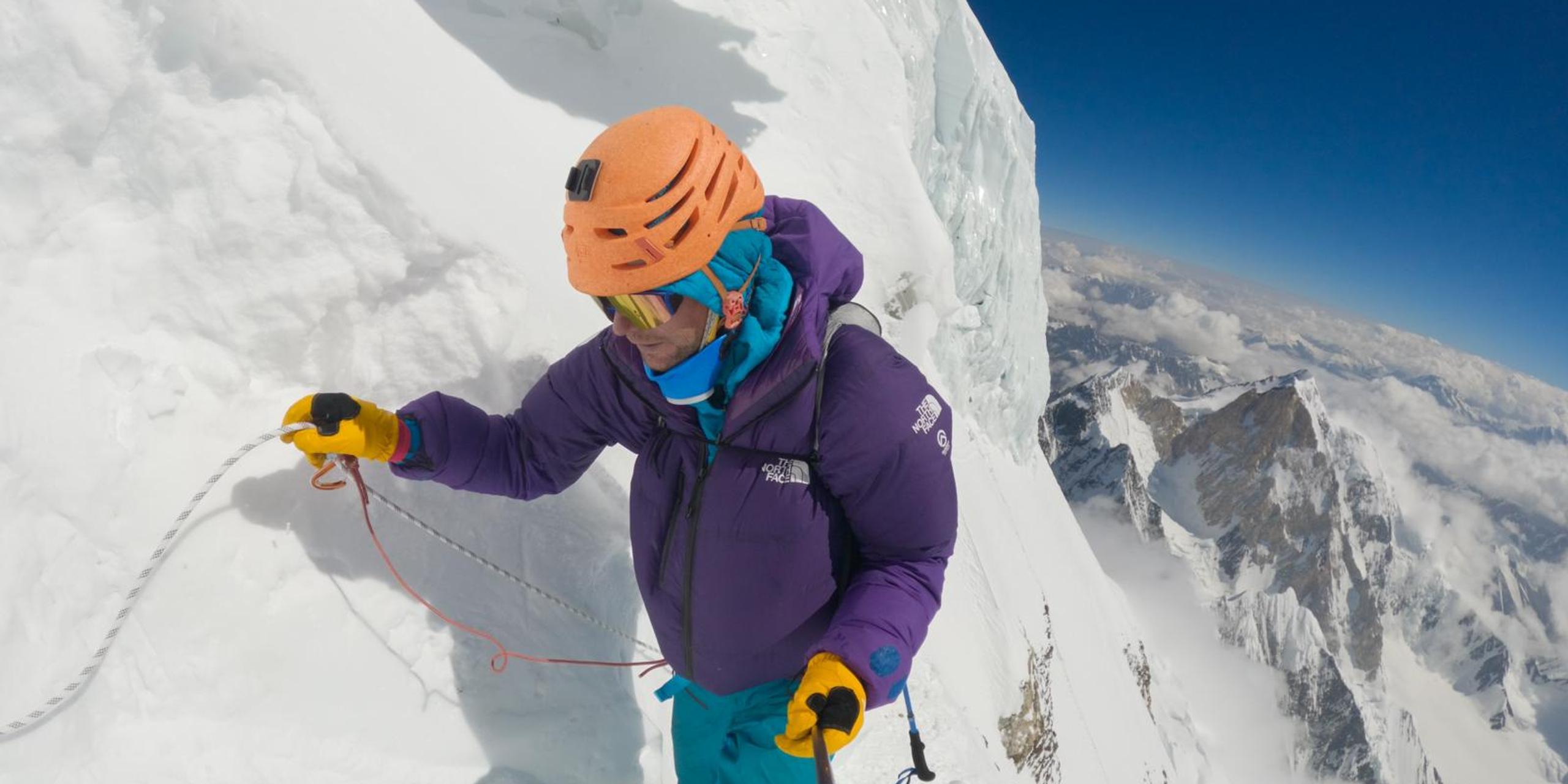 « En montagne, on ne peut pas tricher » : comment l’alpinisme a conquis une jeunesse urbaine