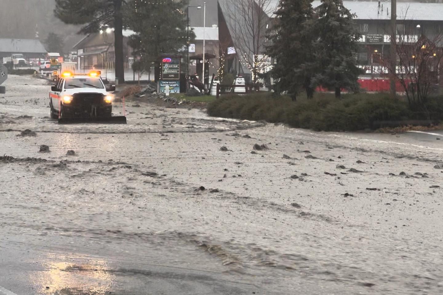 La Californie frappée par des pluies torrentielles et des crues soudaines
